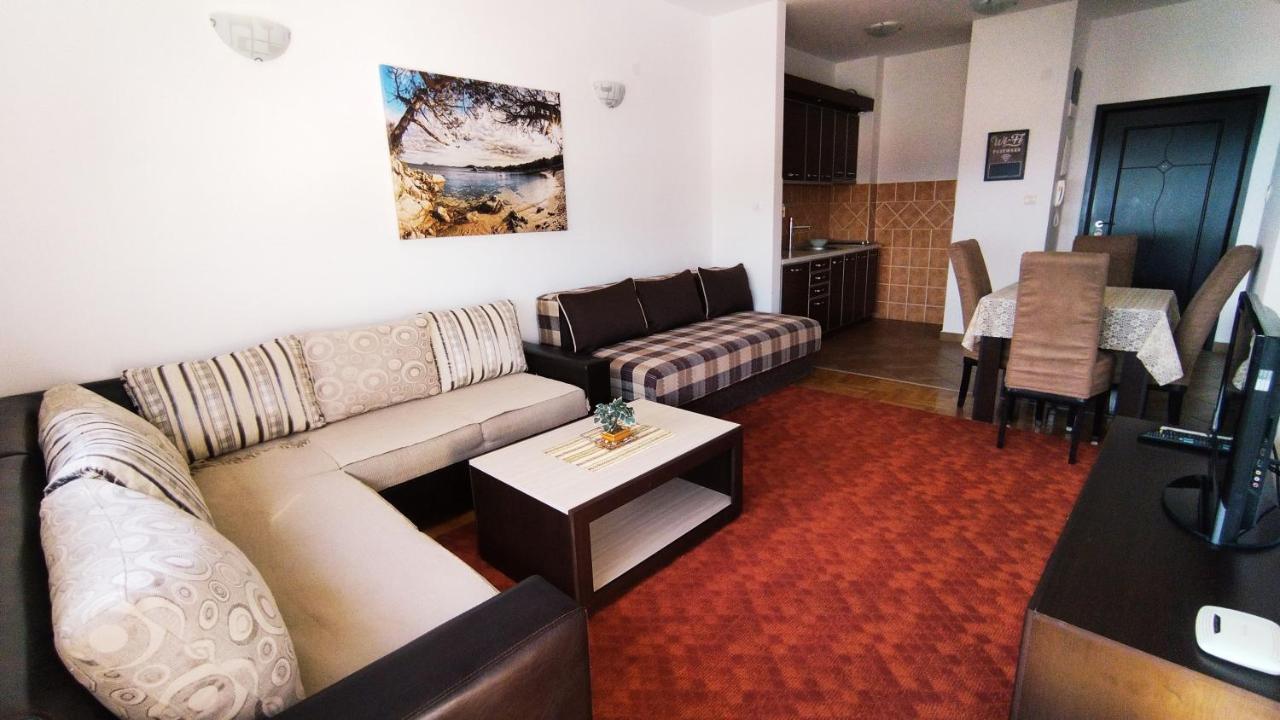Rakocevic Apartments Petrovac Buitenkant foto