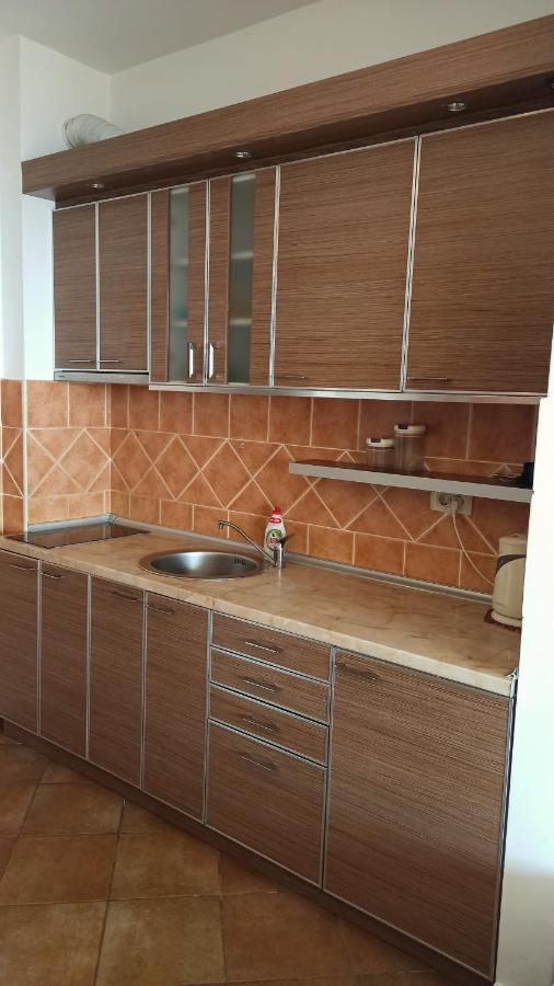 Rakocevic Apartments Petrovac Buitenkant foto
