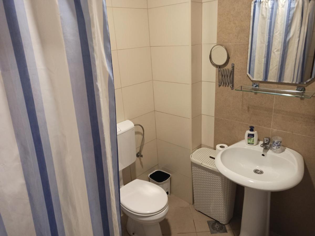 Rakocevic Apartments Petrovac Buitenkant foto